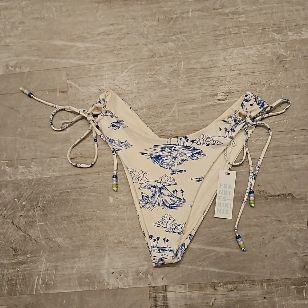 💕FRANKIES BIKINIS💕 Sand String Bikini Bottom ~ Surfer Dude Print XL NWT